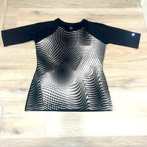 EP Pro Sport women’s golf shirt short sleeve moisture wicking black White print